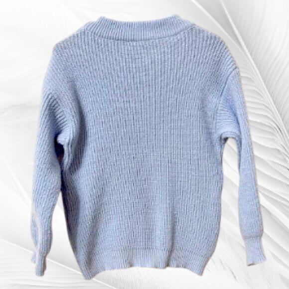 Light Blue Knit V Neck Sweater Womens Size M Cozy Pullover - Picture 4 of 5